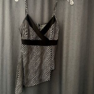 Asymmetric black and white top